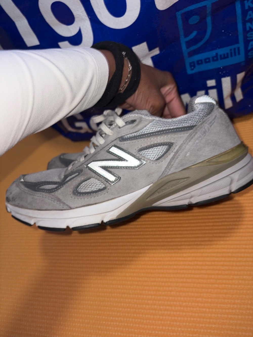 New Balance Women’s Grey Mesh & Suede Athletic Sneakers